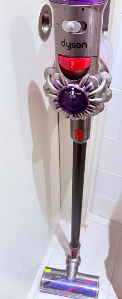 Reseña Dyson V8 pelos de perro